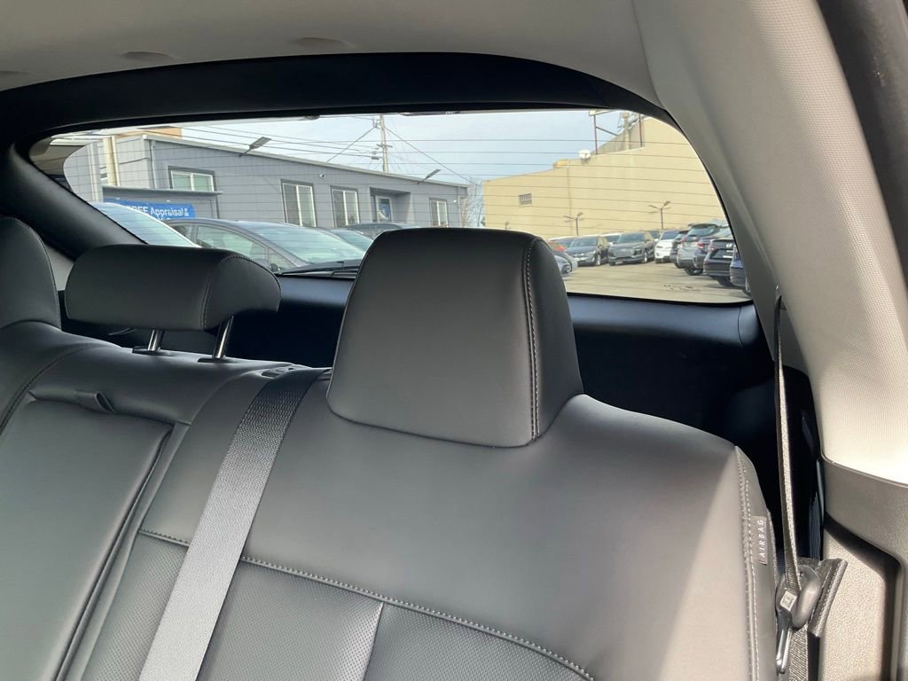 Used 2025 Hyundai Ioniq 5 SEL image 32