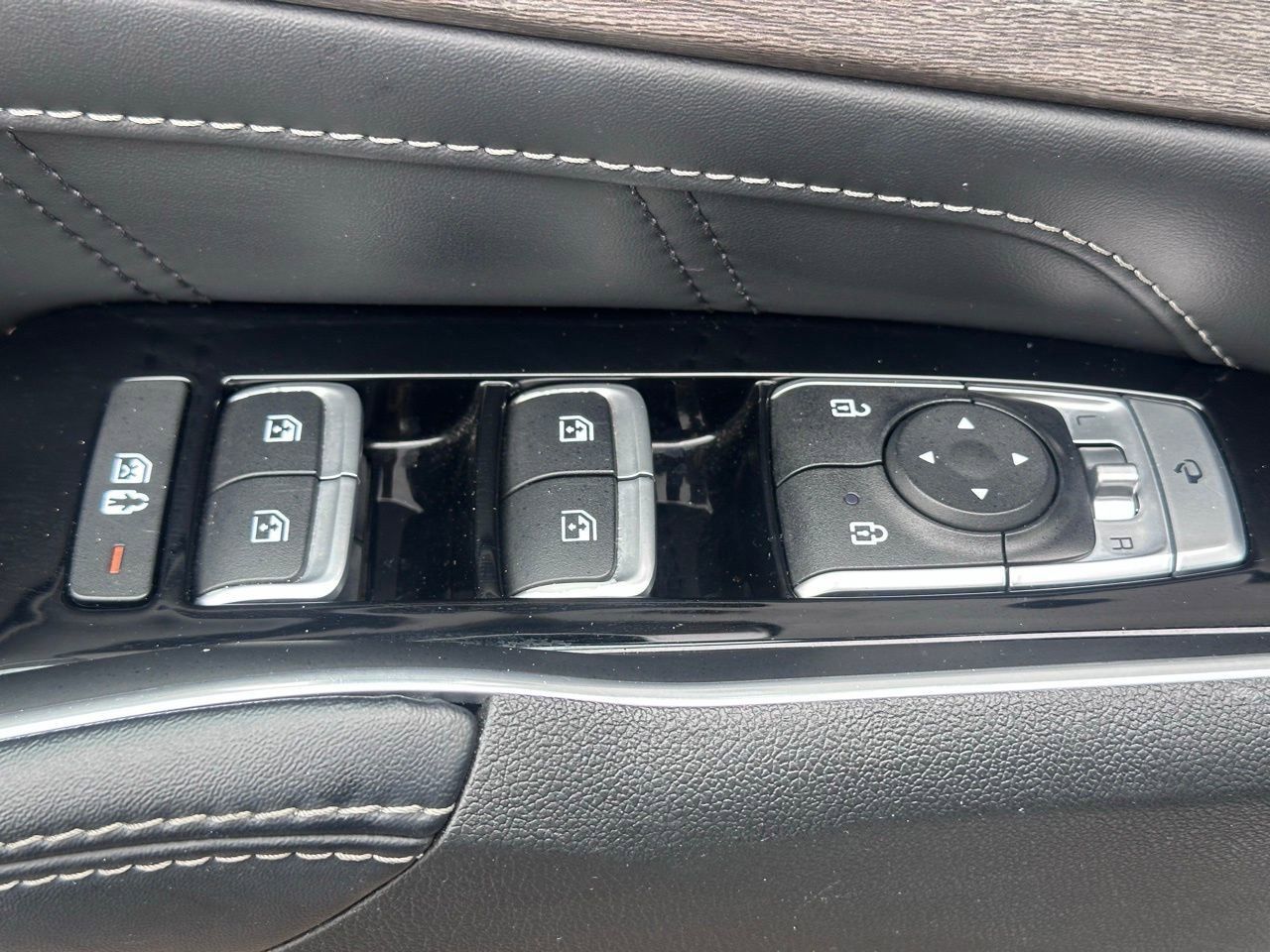 Used 2021 Kia Sorento SX Prestige image 28