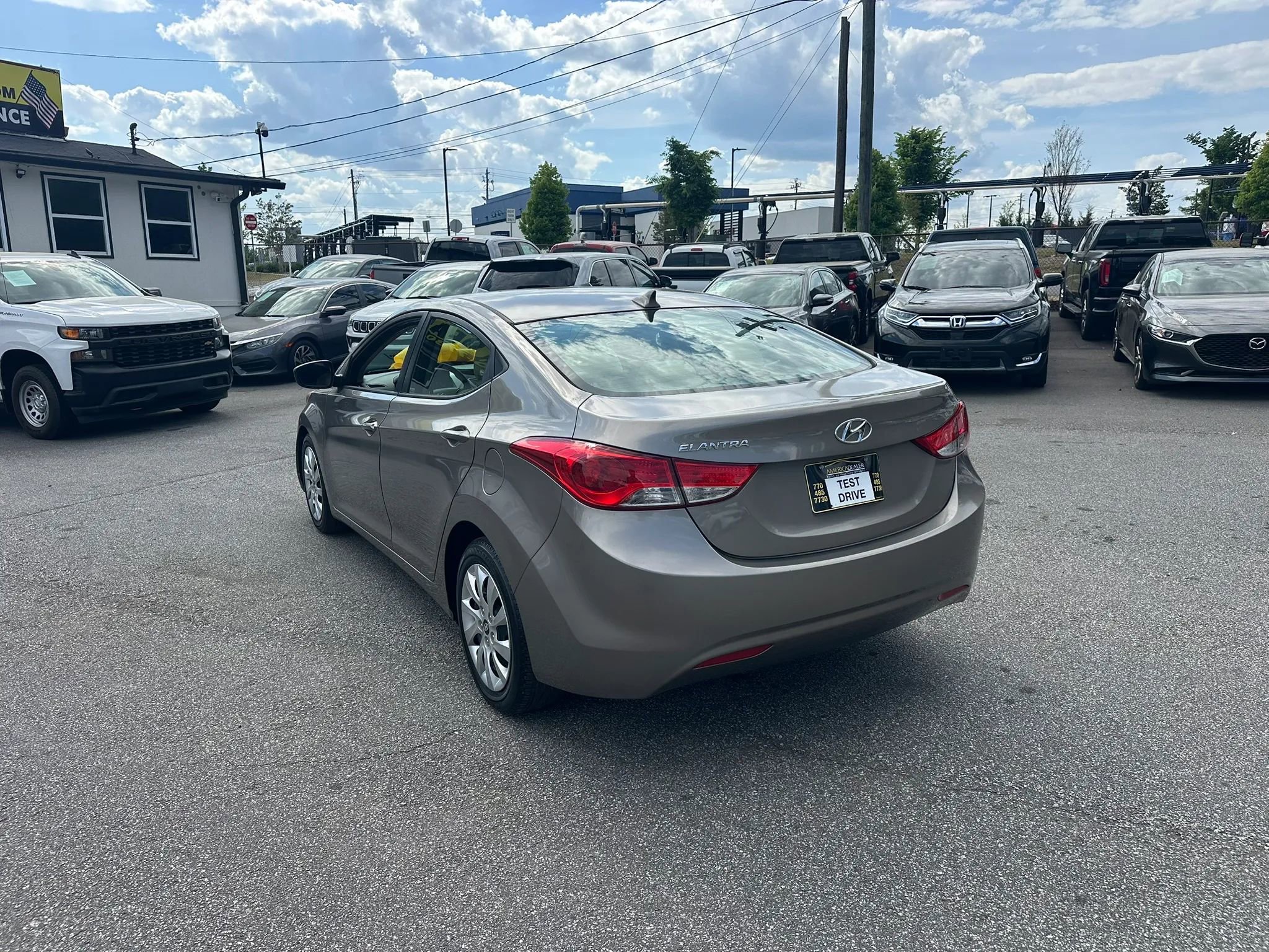 Used 2013 Hyundai Elantra GLS FWD image 7