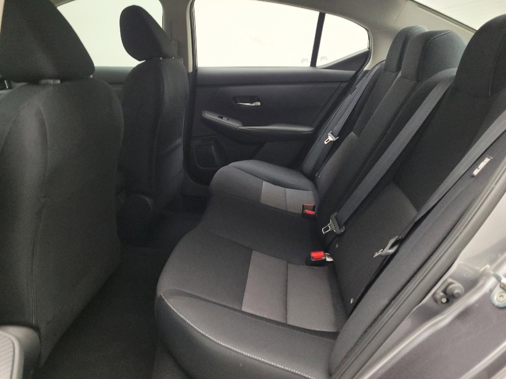 Used 2023 Nissan Sentra SV image 18