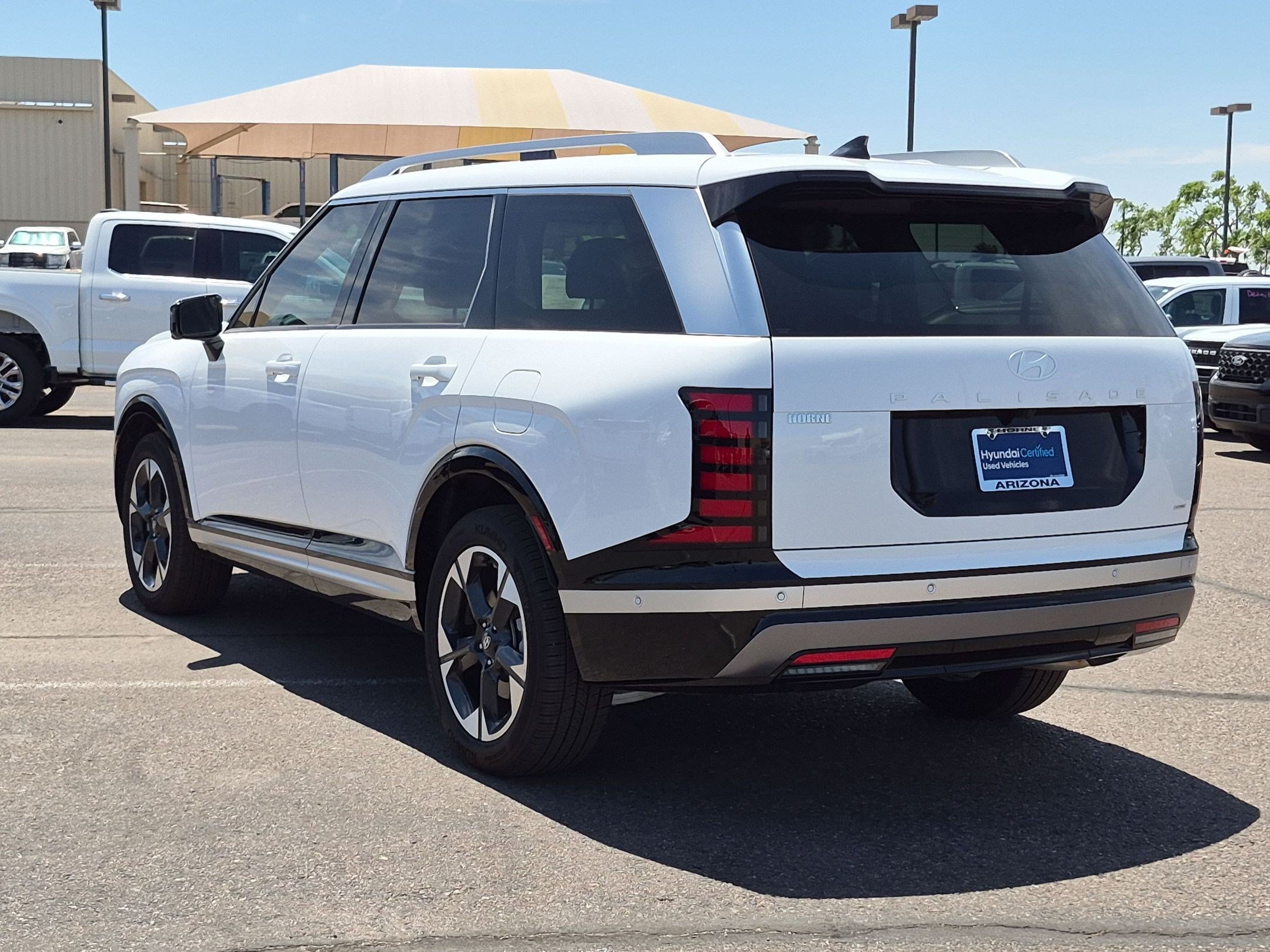 Certified 2026 Hyundai Palisade Limited AWD/4WD image 8