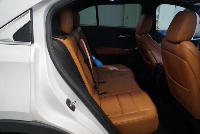Used 2022 Cadillac XT4 Premium Luxury w/ Enhanced Visibility Package image 18