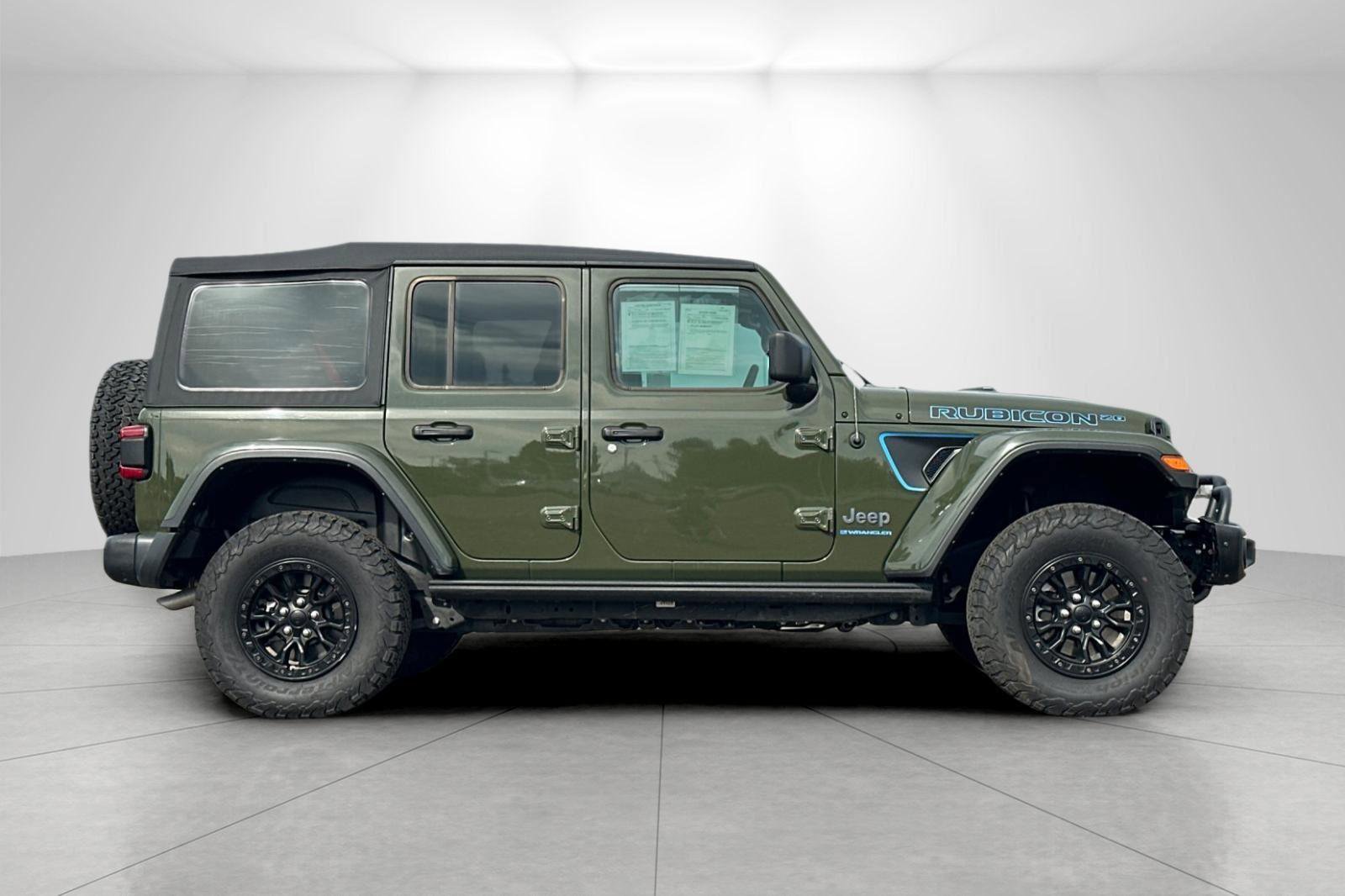 Used 2023 Jeep Wrangler Unlimited Rubicon 4xe image 2