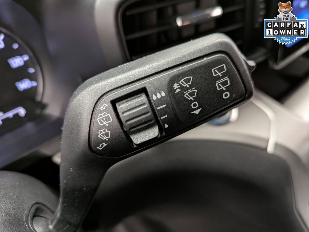 Used 2022 Ford Explorer XLT image 19