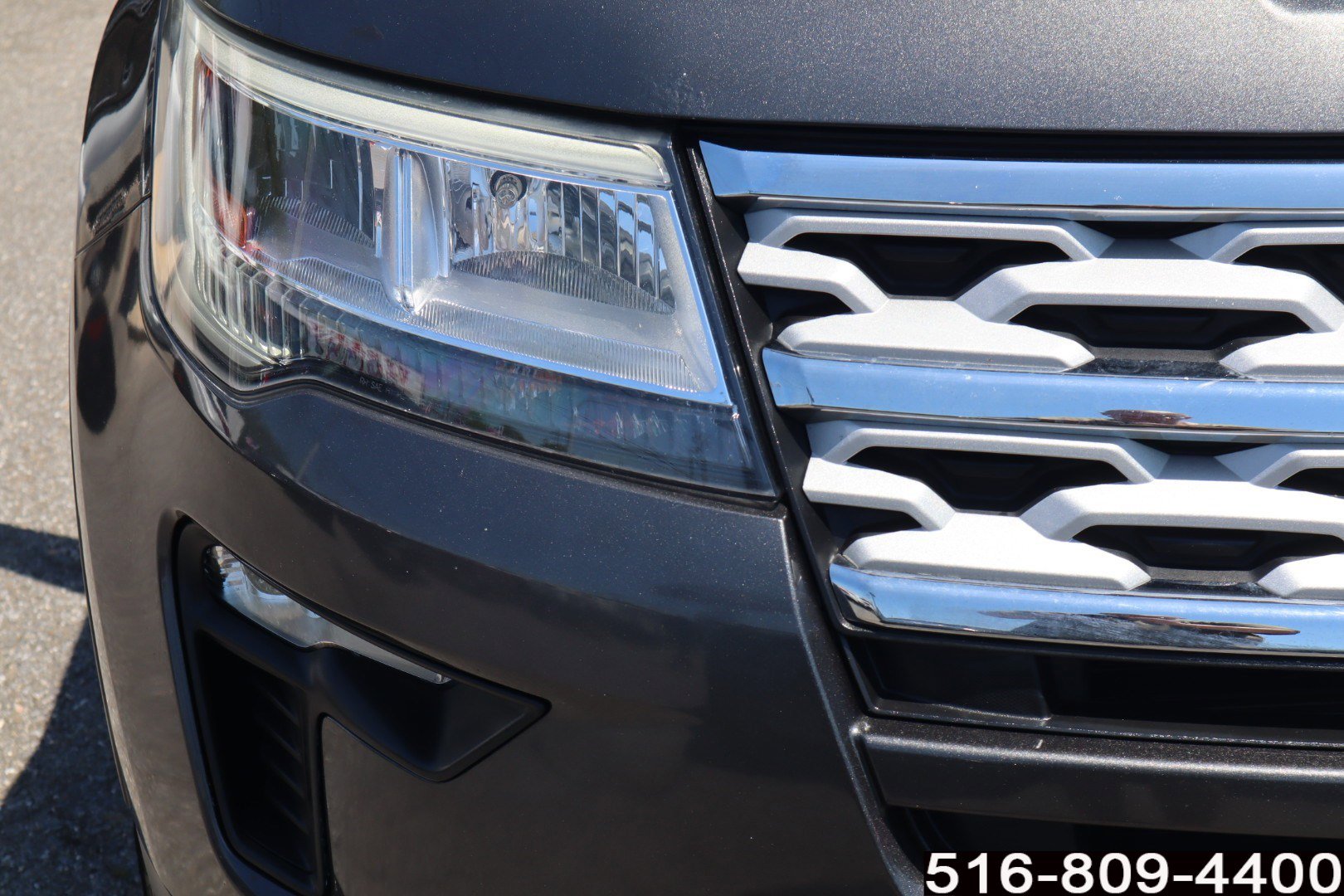 Used 2018 Ford Explorer XLT w/ Equipment Group 202A AWD/4WD image 11