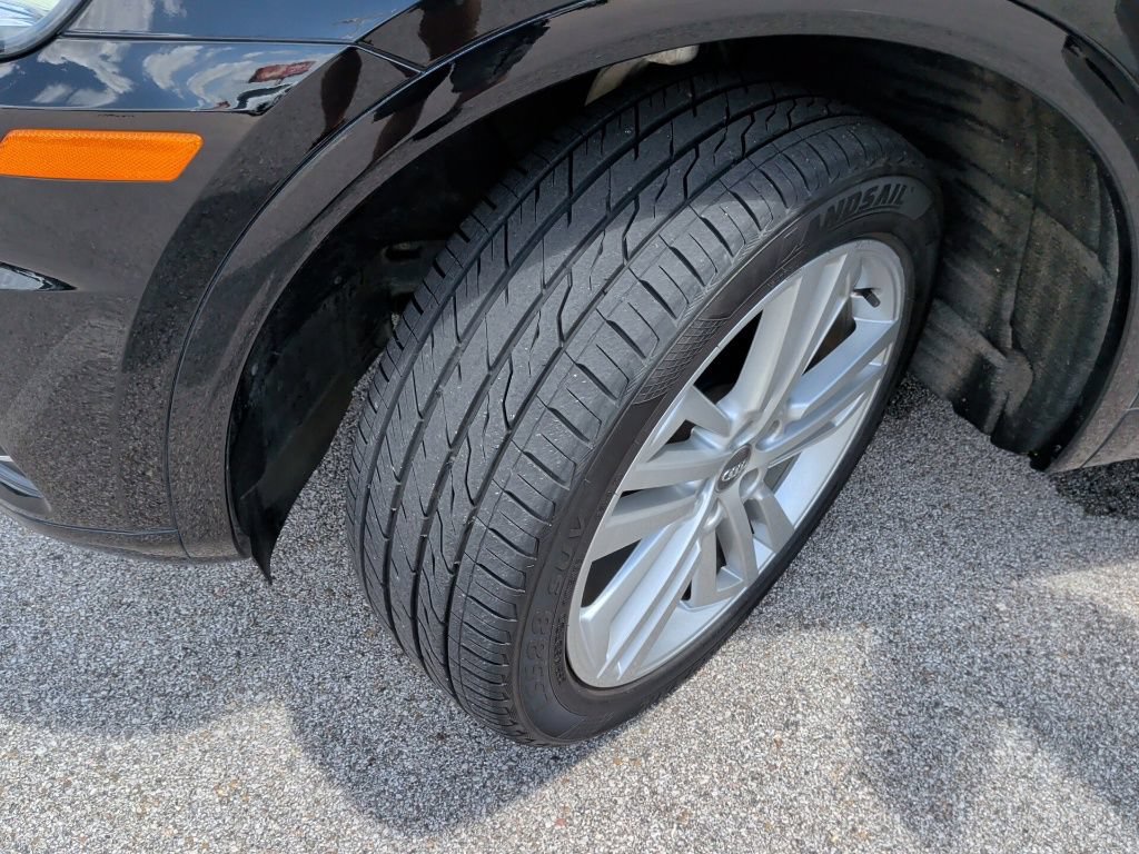 Used 2018 Audi Q5 2.0T Premium Plus w/ Premium Plus Package AWD/4WD image 46