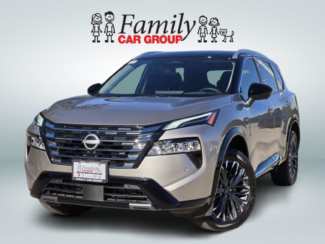 Used 2026 Nissan Rogue Platinum w/ Tech Package AWD/4WD image 1