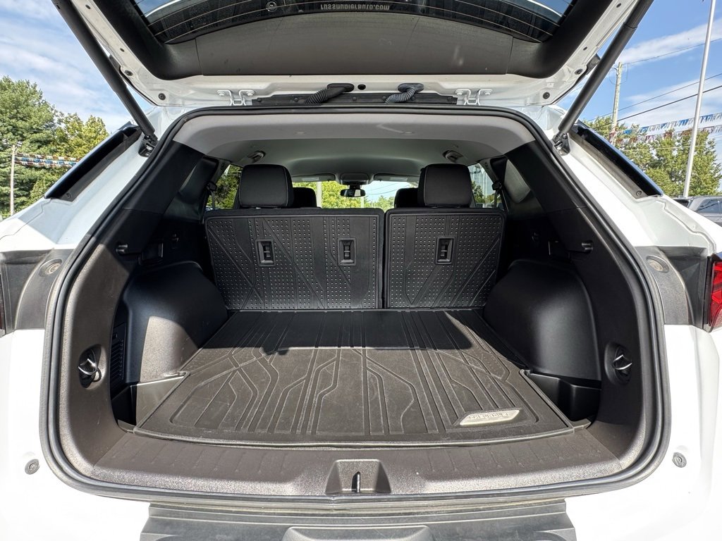 Used 2023 Chevrolet Blazer LT w/ Convenience Package image 6