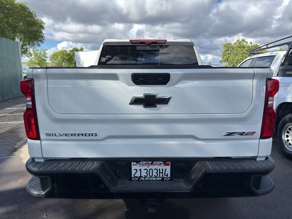 Used 2025 Chevrolet Silverado 1500 ZR2 w/ Technology Package image 5