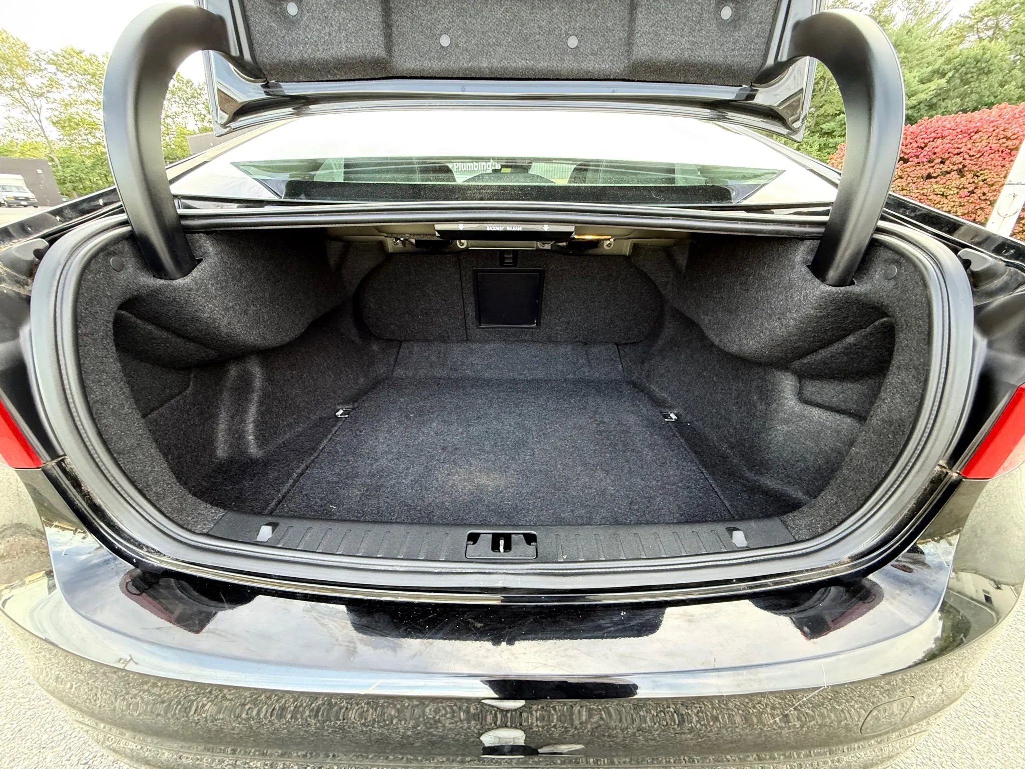 Used 2016 Volvo S60 T5 Premier image 13