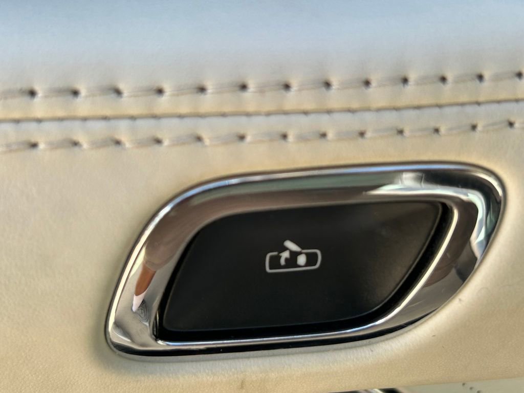 Used 2023 Lincoln Aviator Black Label image 22