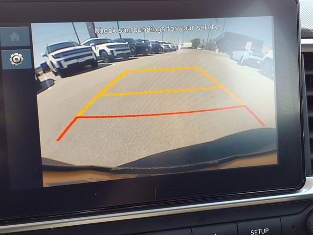 Certified 2025 Hyundai Venue SEL FWD image 16