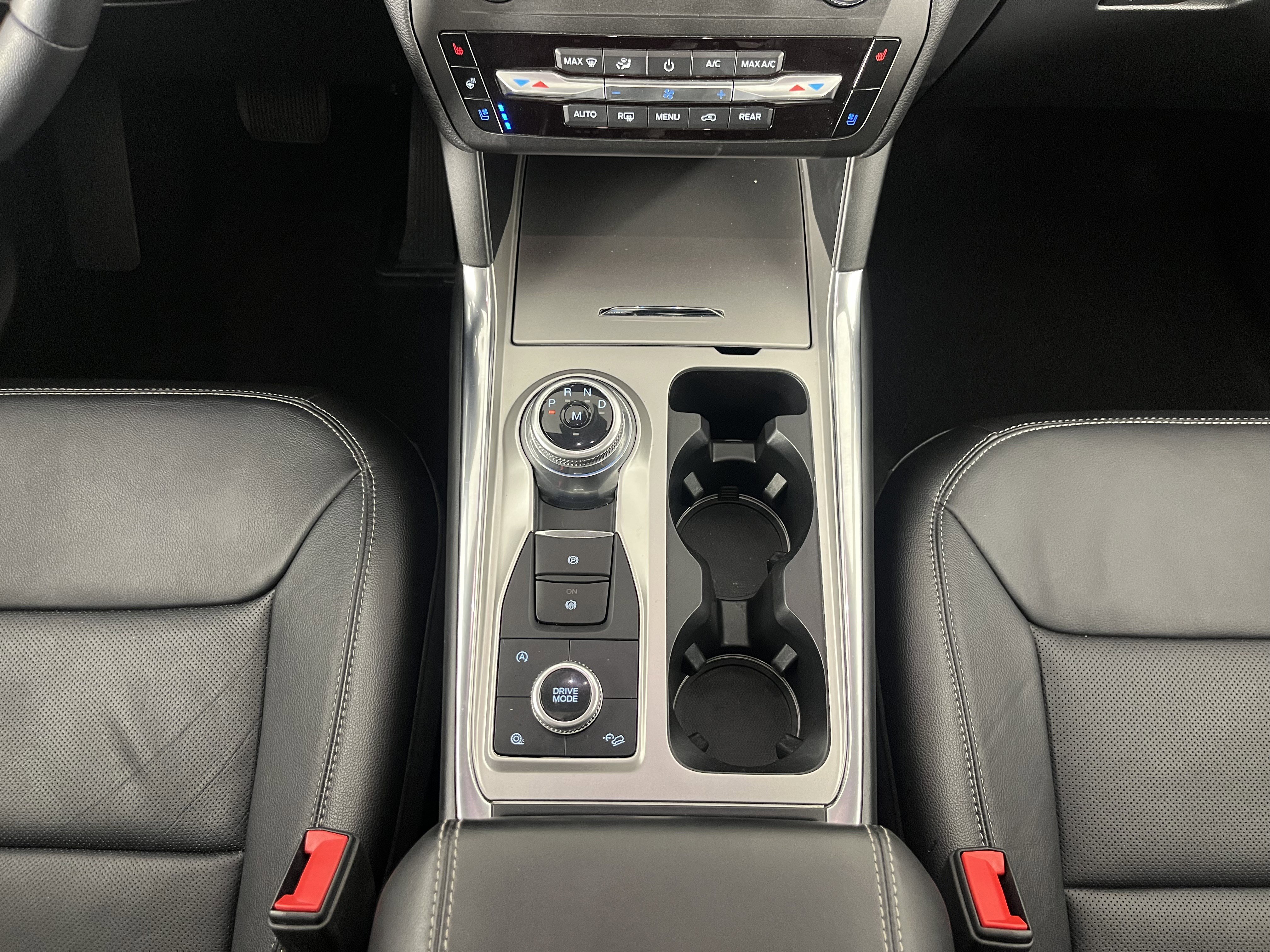 Used 2020 Ford Explorer Limited AWD/4WD image 16