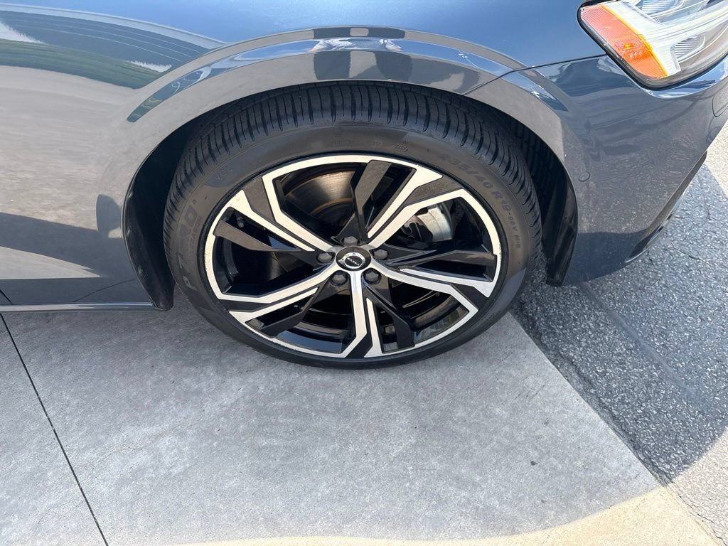 Certified 2023 Volvo S60 B5 Plus w/ Climate Package FWD image 12