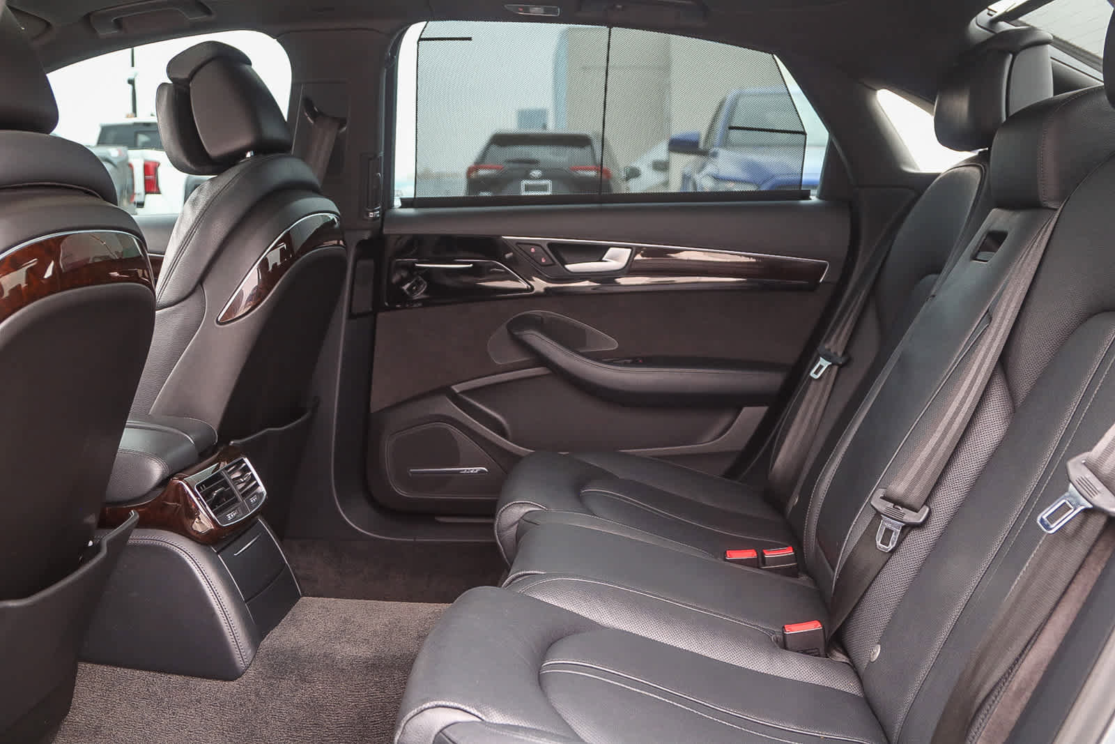 Used 2017 Audi A8 L 3.0T w/ Executive Package image 19