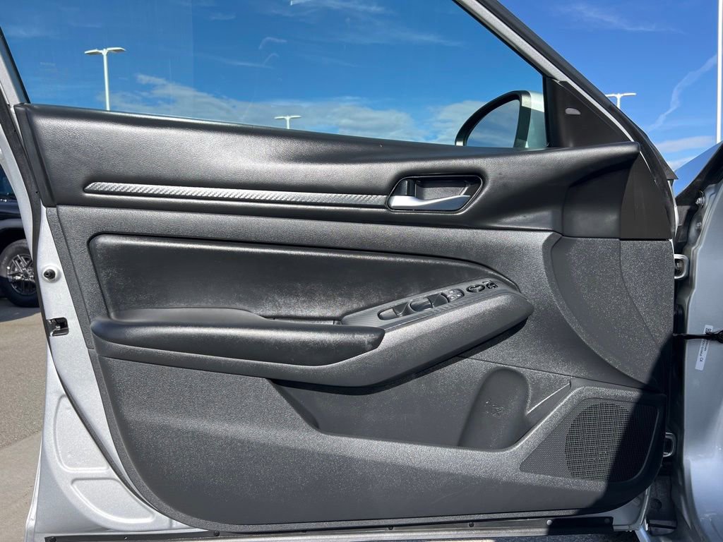 Used 2021 Nissan Altima 2.5 S w/ Driver Assist Package image 15