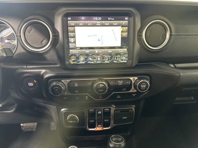 Used 2022 Jeep Wrangler Unlimited Sahara image 21