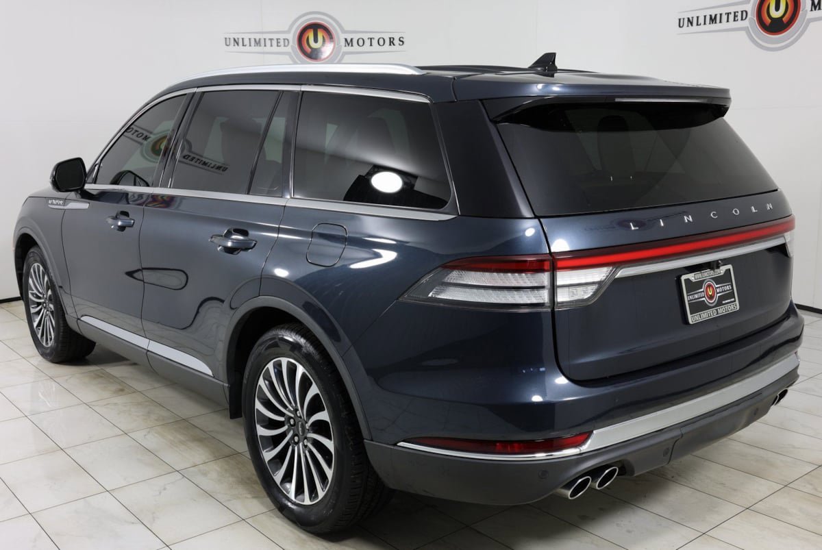 Used 2021 Lincoln Aviator Reserve w/ Class IV Trailer Tow Package AWD/4WD image 4