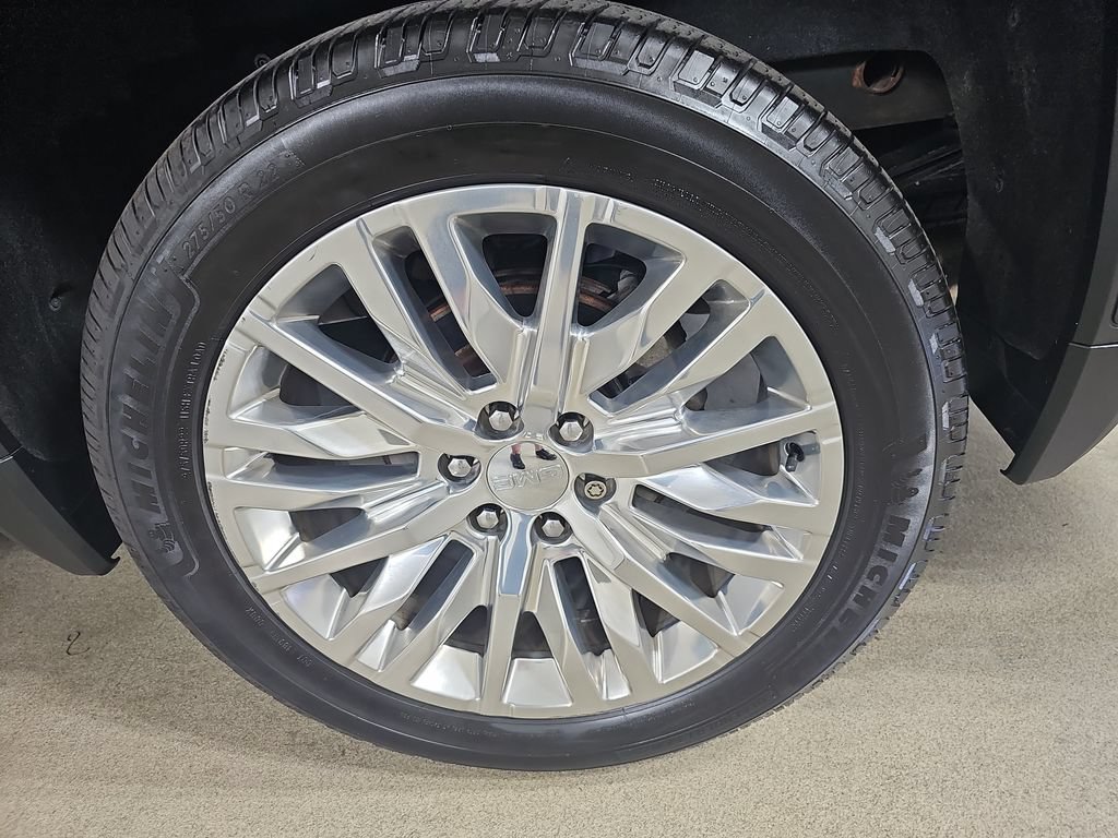 Used 2019 GMC Sierra 1500 Denali w/ Denali Ultimate Package AWD/4WD image 41