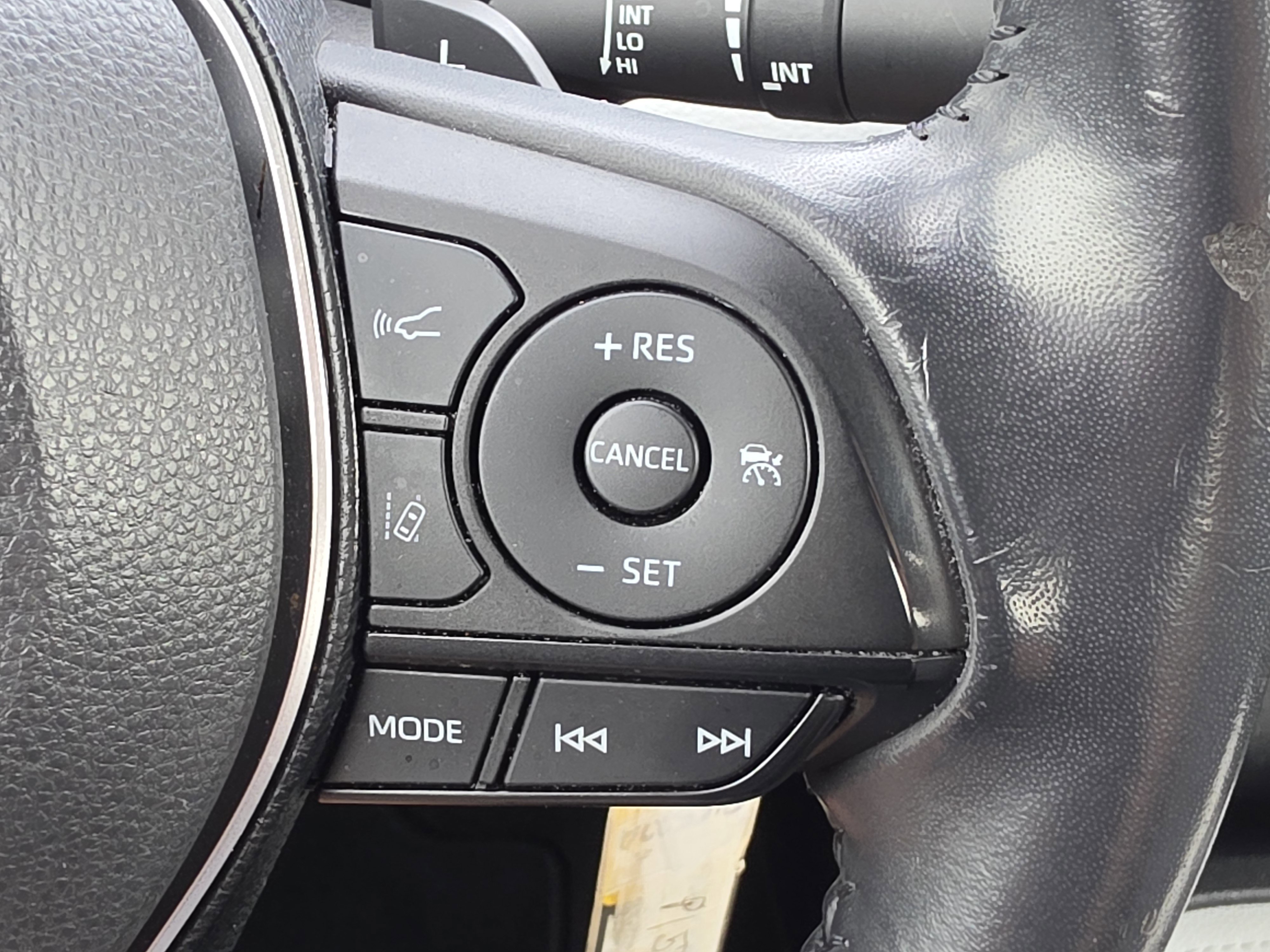 Certified 2020 Toyota Corolla SE FWD image 17