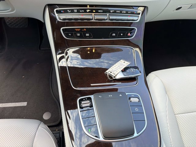 Used 2023 Mercedes-Benz E 350 Sedan image 31