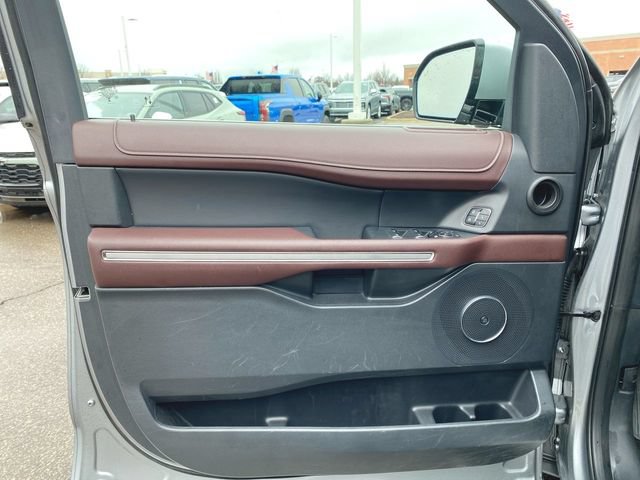Used 2024 Ford Expedition Max Limited AWD/4WD image 23