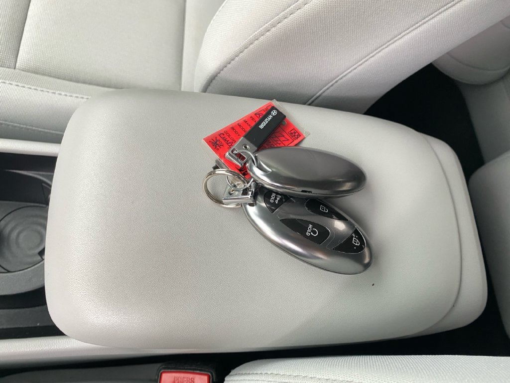 Used 2024 Hyundai Kona SEL FWD image 30