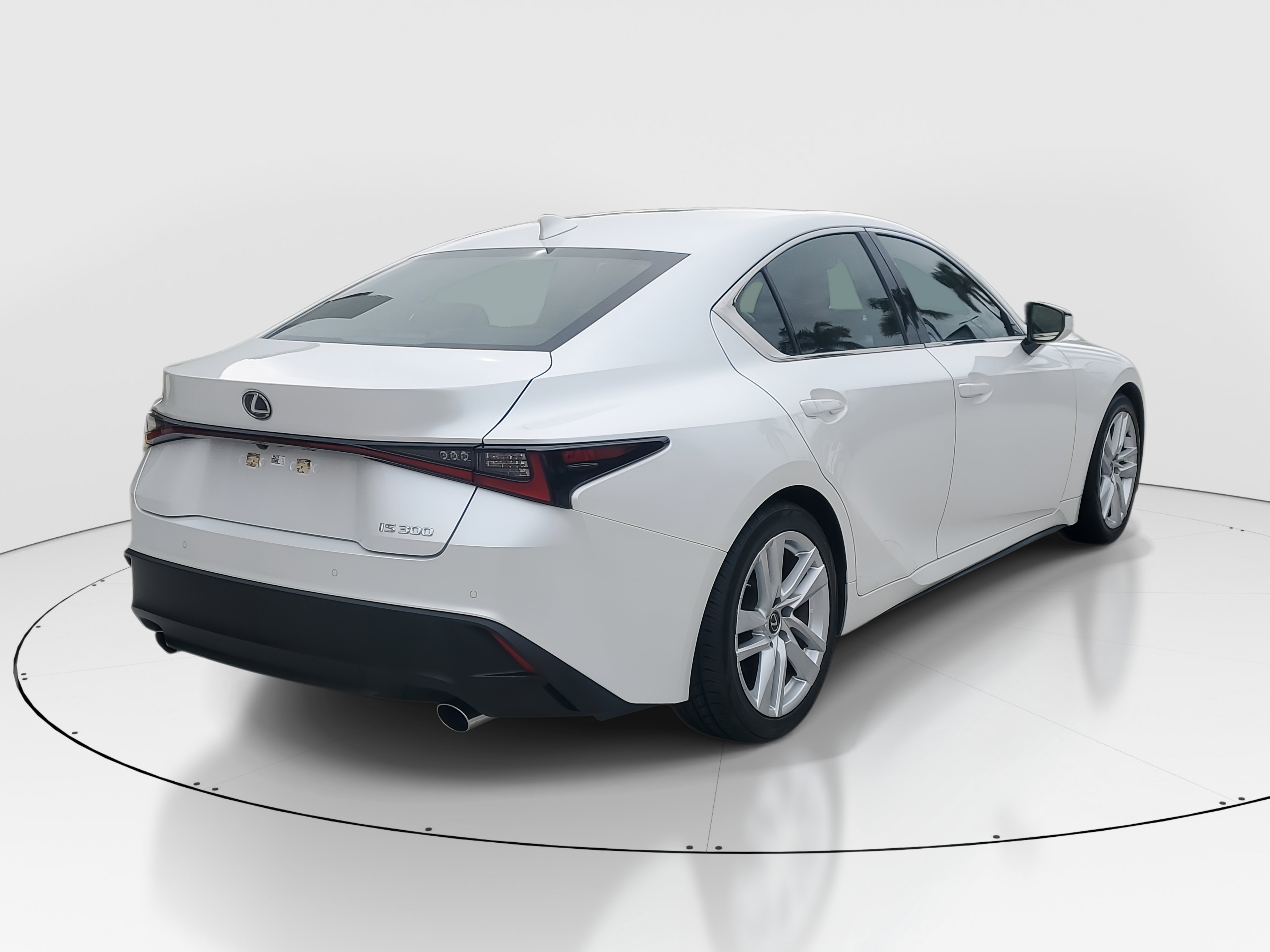 Used 2023 Lexus IS 300 w/ Comfort Package image 7
