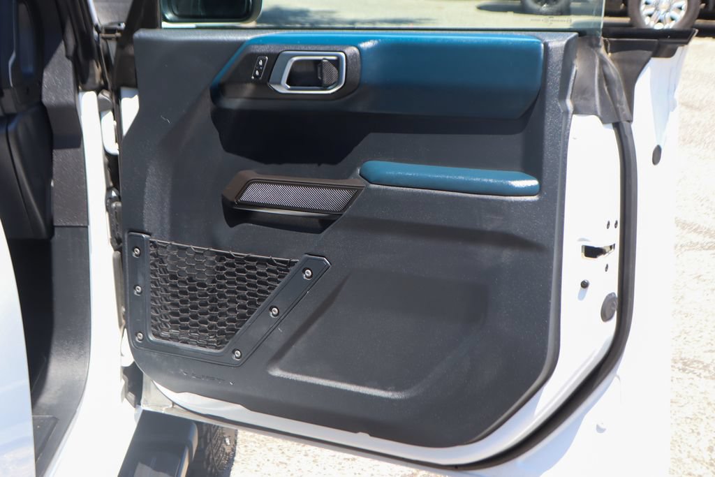 Used 2024 Ford Bronco Outer Banks AWD/4WD image 41