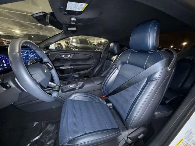 Used 2025 Ford Mustang GT Premium w/ GT Performance Package RWD image 2