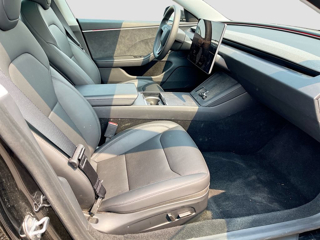 Used 2025 Tesla Model 3 Long Range AWD/4WD image 29