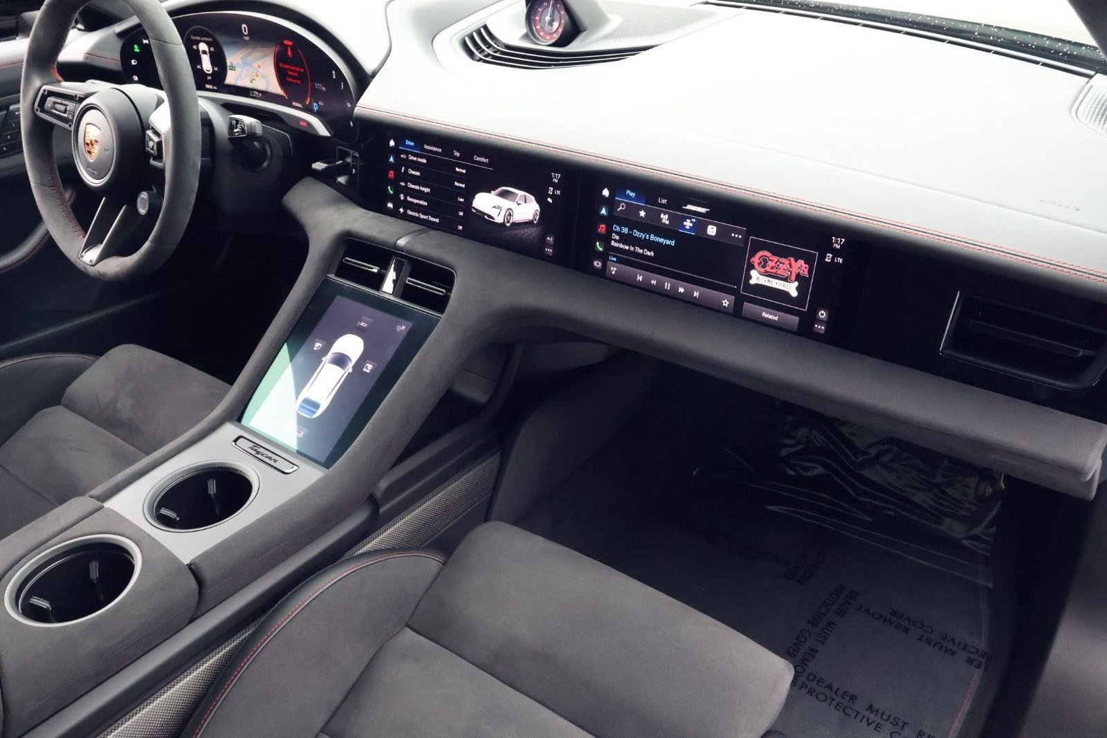 Certified 2024 Porsche Taycan GTS image 24