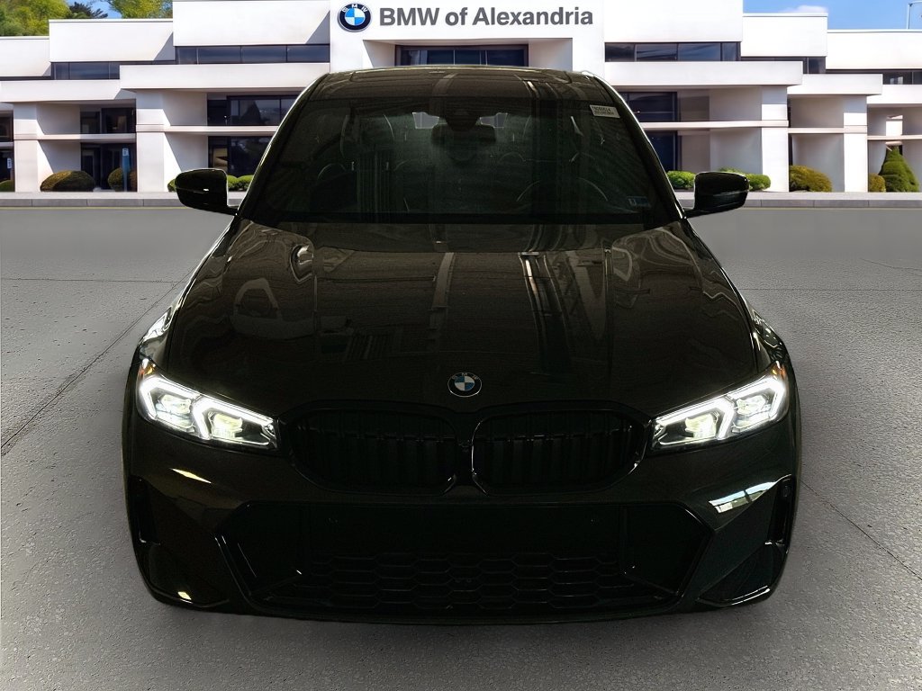 New 2026 BMW 330i xDrive Sedan w/ M Sport Package AWD/4WD image 2