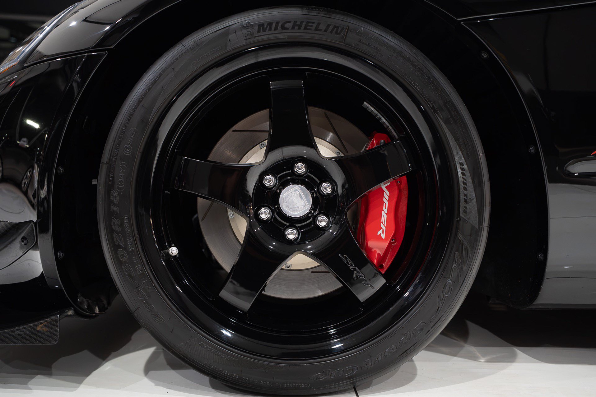 Used 2010 Dodge Viper ACR RWD image 47
