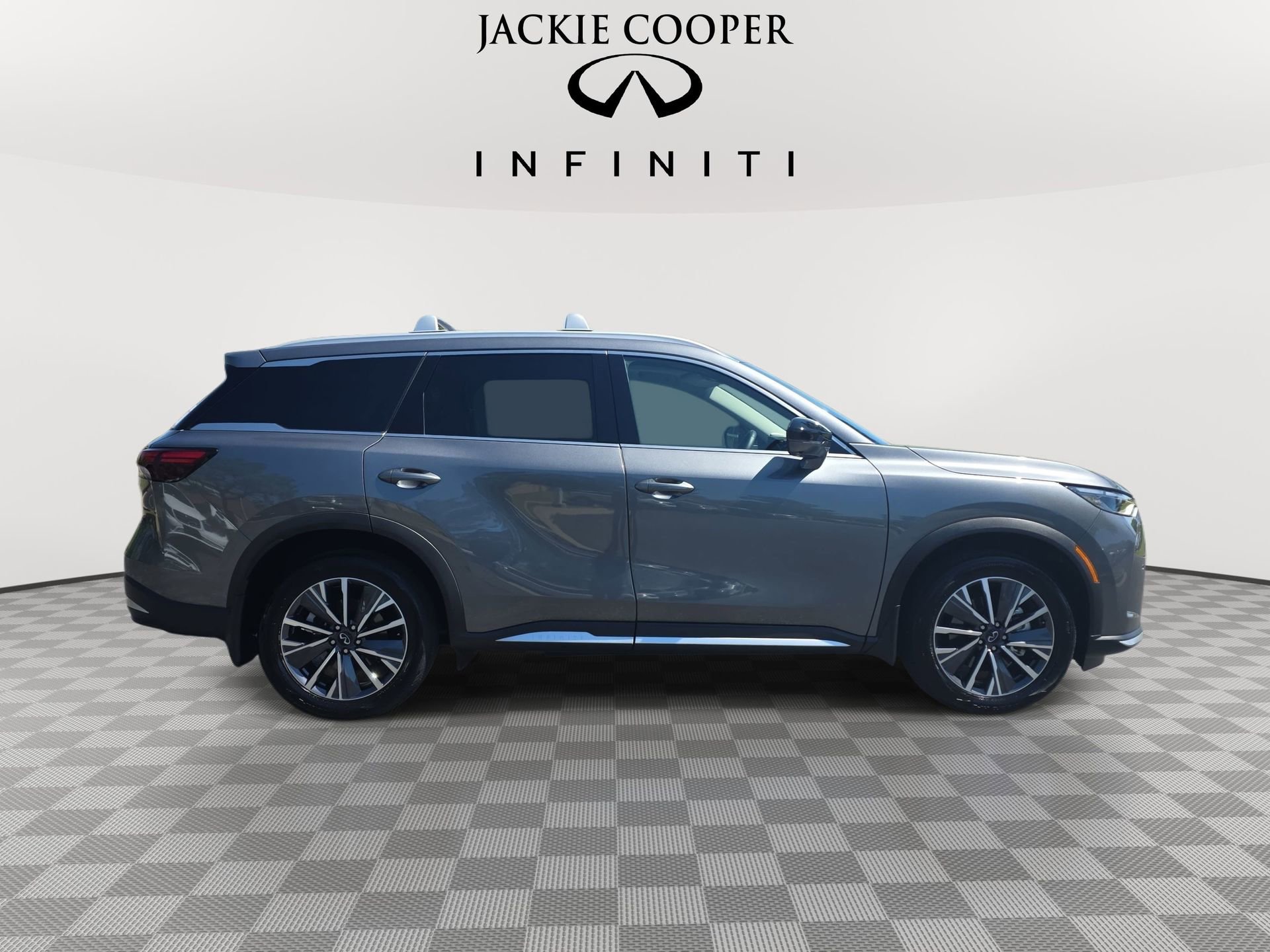 Used 2026 INFINITI QX60 Luxe w/ Cargo Package AWD/4WD image 4