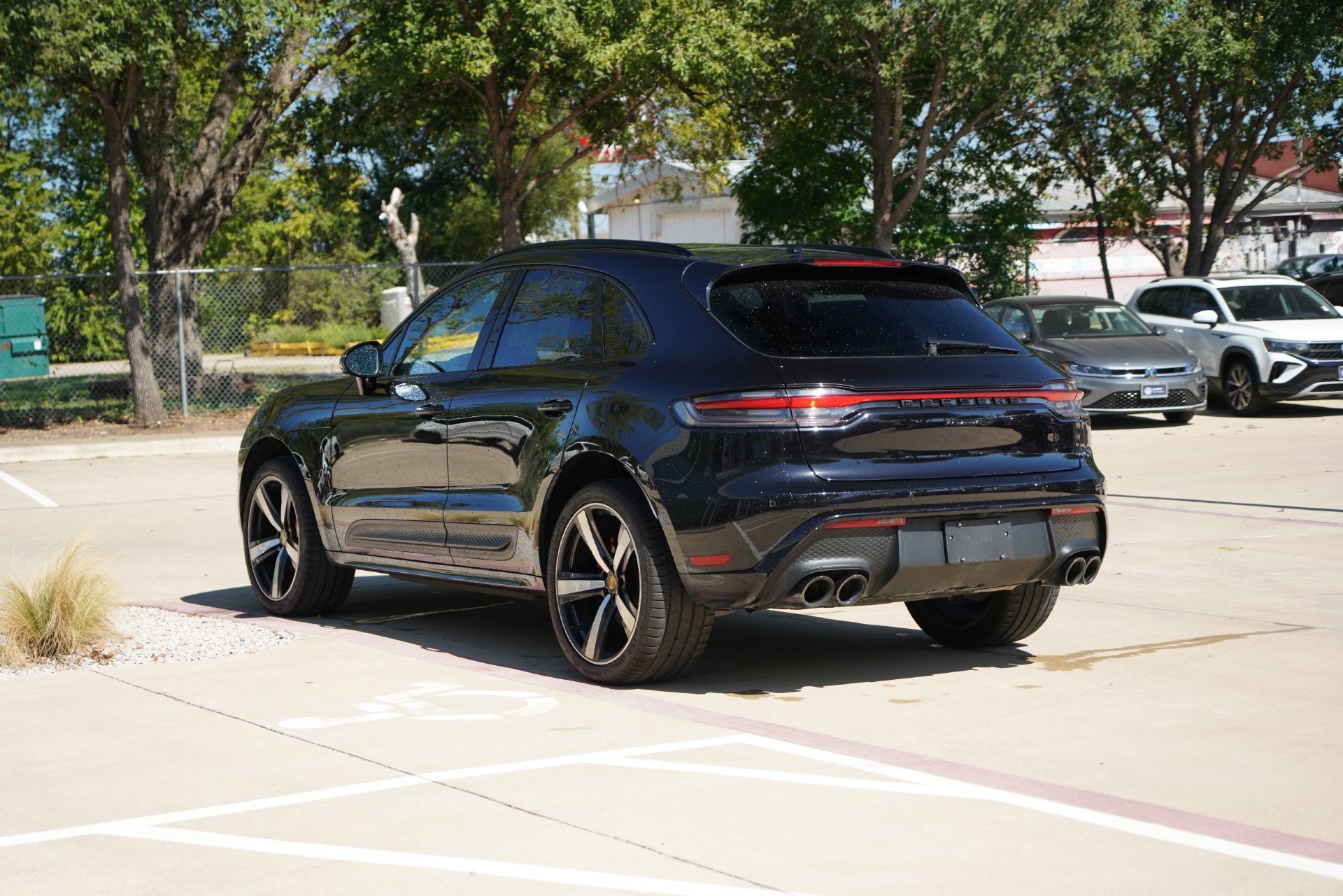 Used 2024 Porsche Macan S AWD/4WD image 6