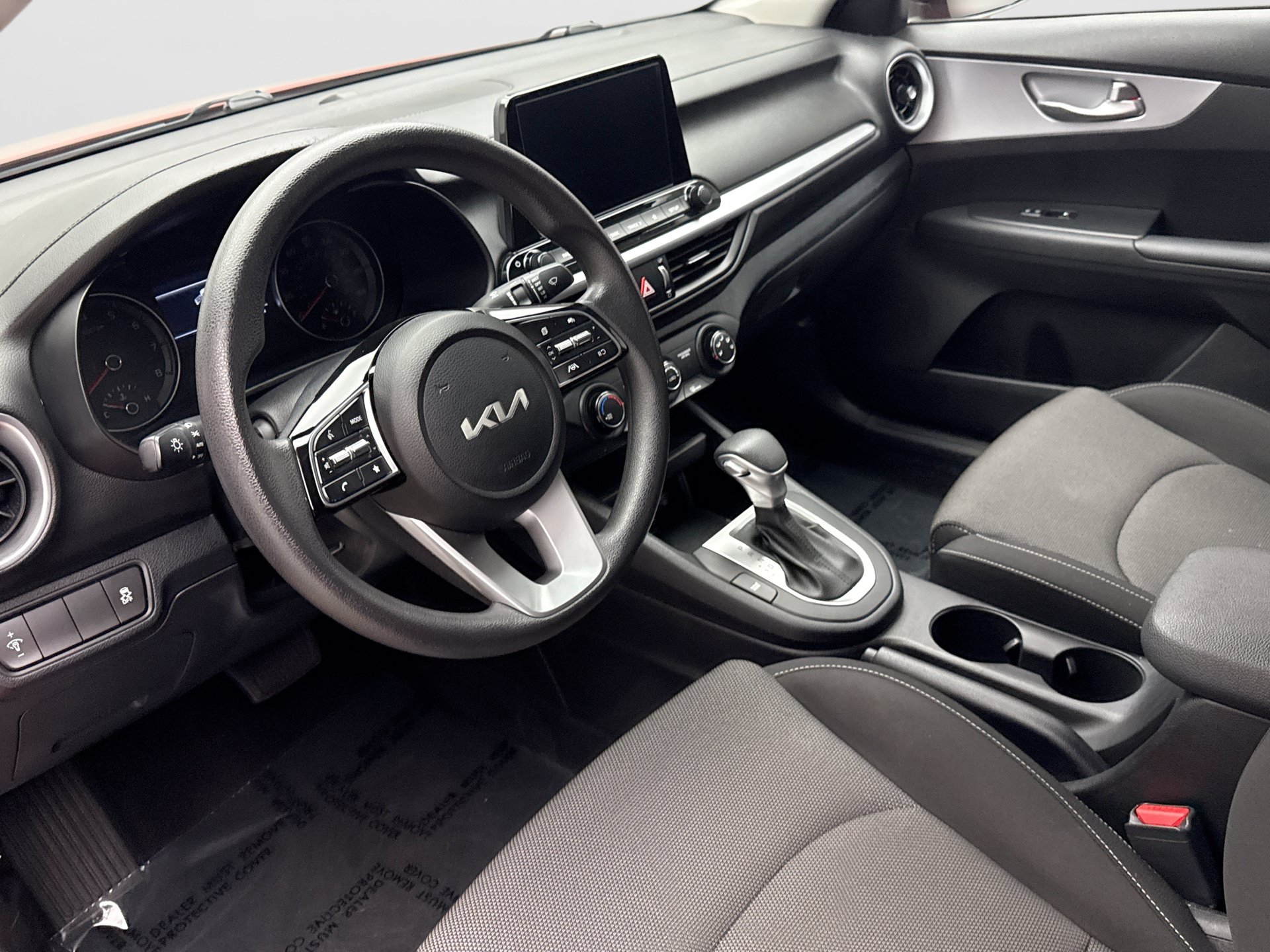 Used 2024 Kia Forte LXS FWD image 10