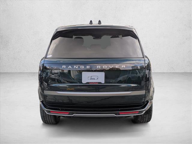 New 2026 Land Rover Range Rover SE image 8