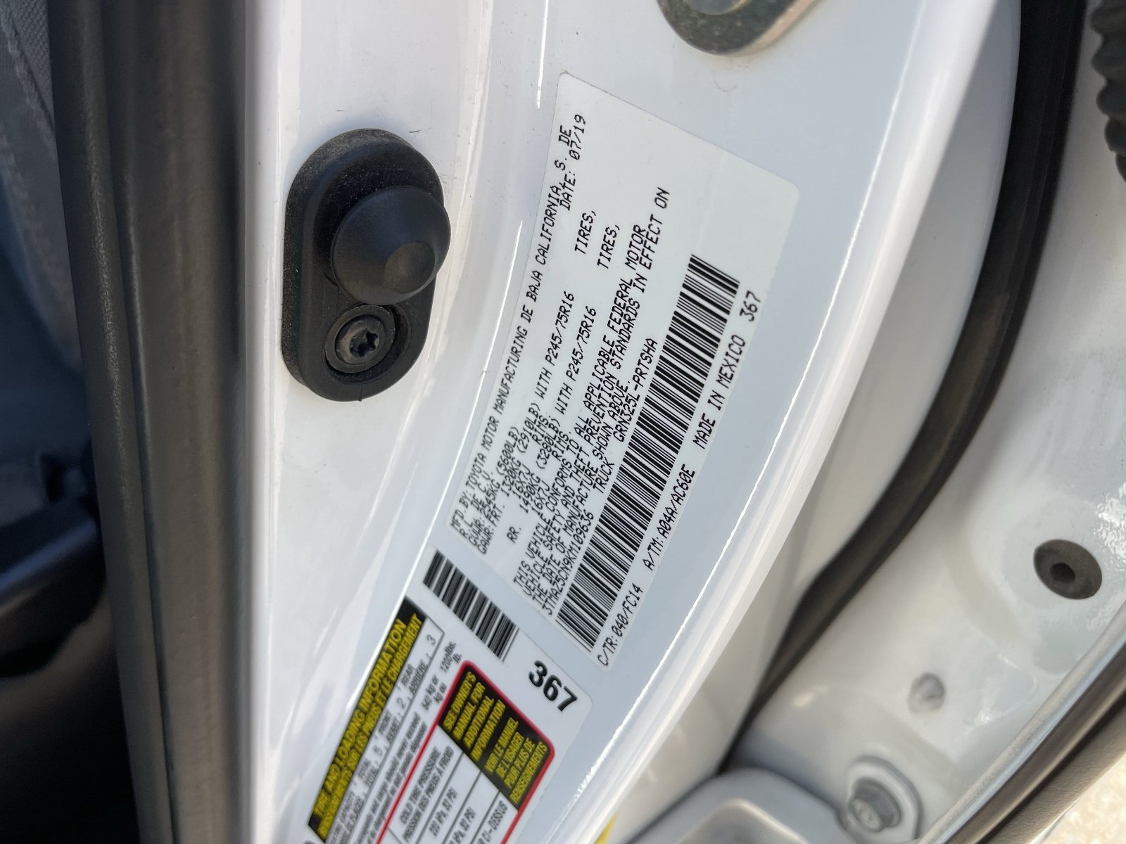 Used 2019 Toyota Tacoma SR5 RWD image 33