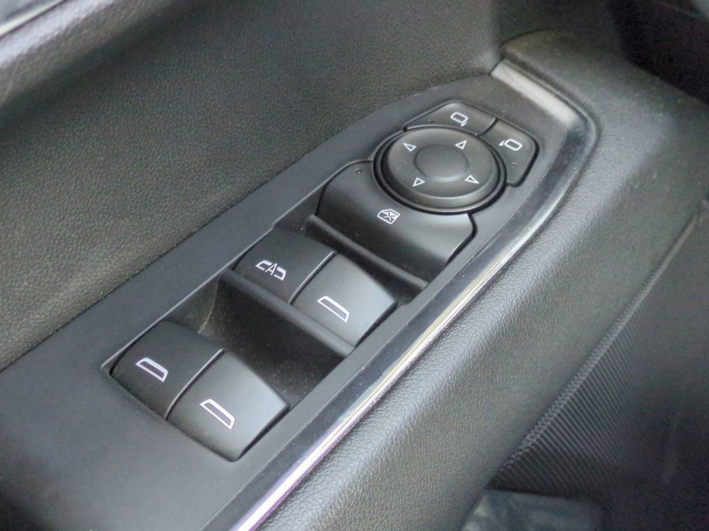 Used 2023 Chevrolet Silverado 1500 LT image 23