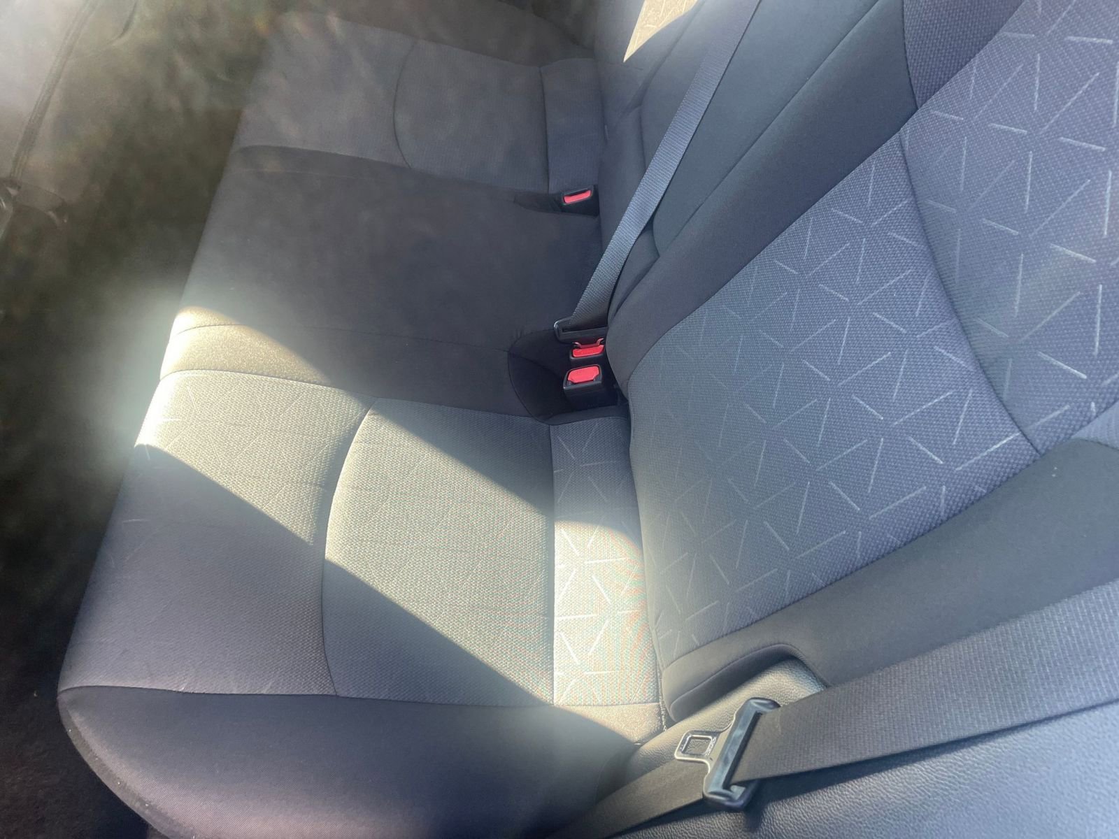 Used 2025 Toyota RAV4 XLE image 39