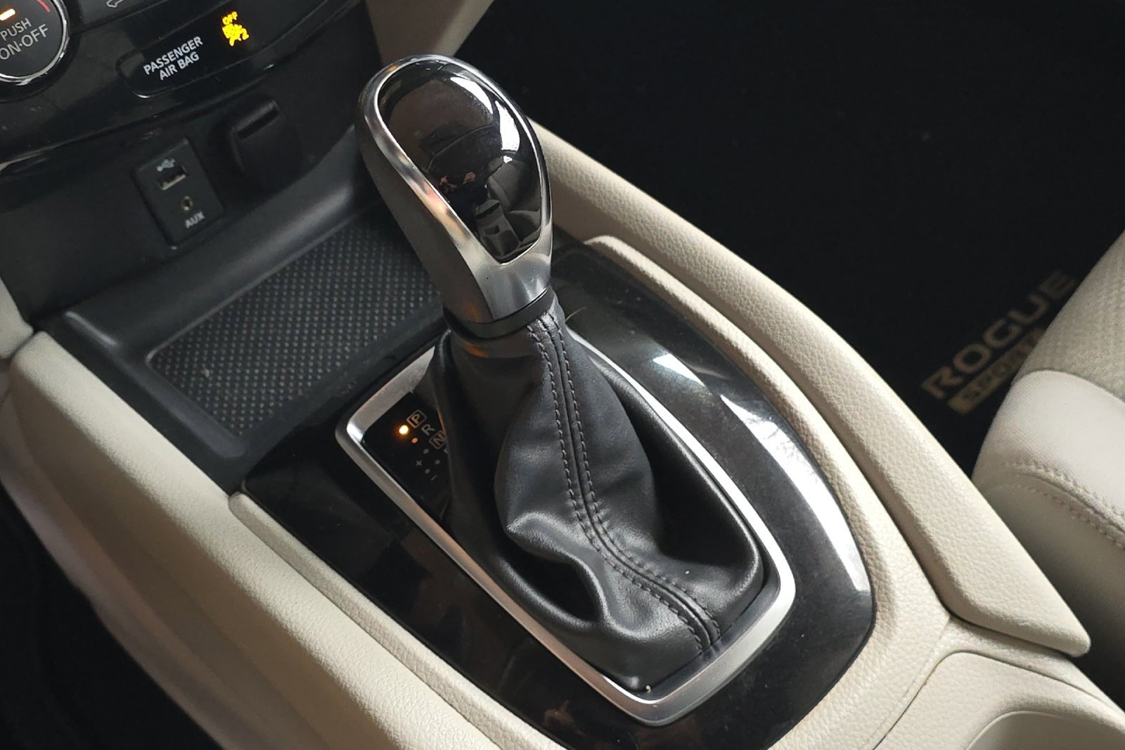 Used 2017 Nissan Rogue Sport SV image 29