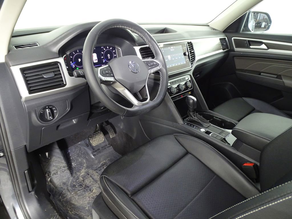Used 2022 Volkswagen Atlas SE image 17