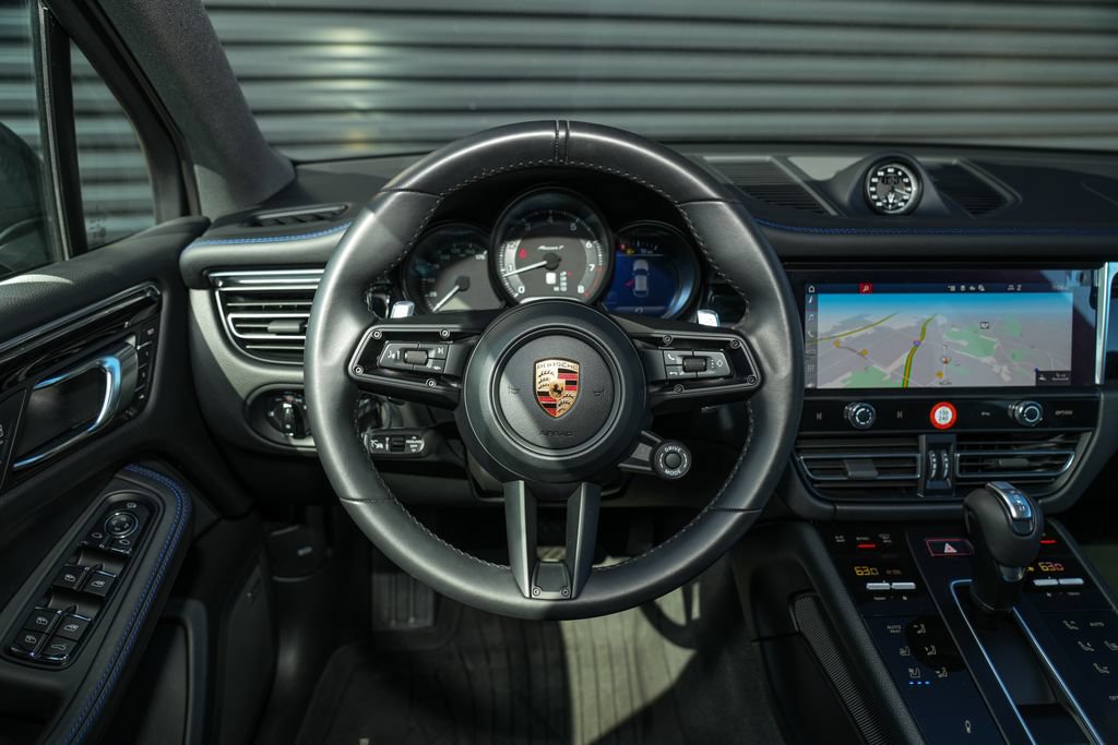 Certified 2026 Porsche Macan Turbo AWD/4WD image 30