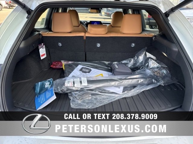 New 2025 Lexus UX 300h AWD image 18