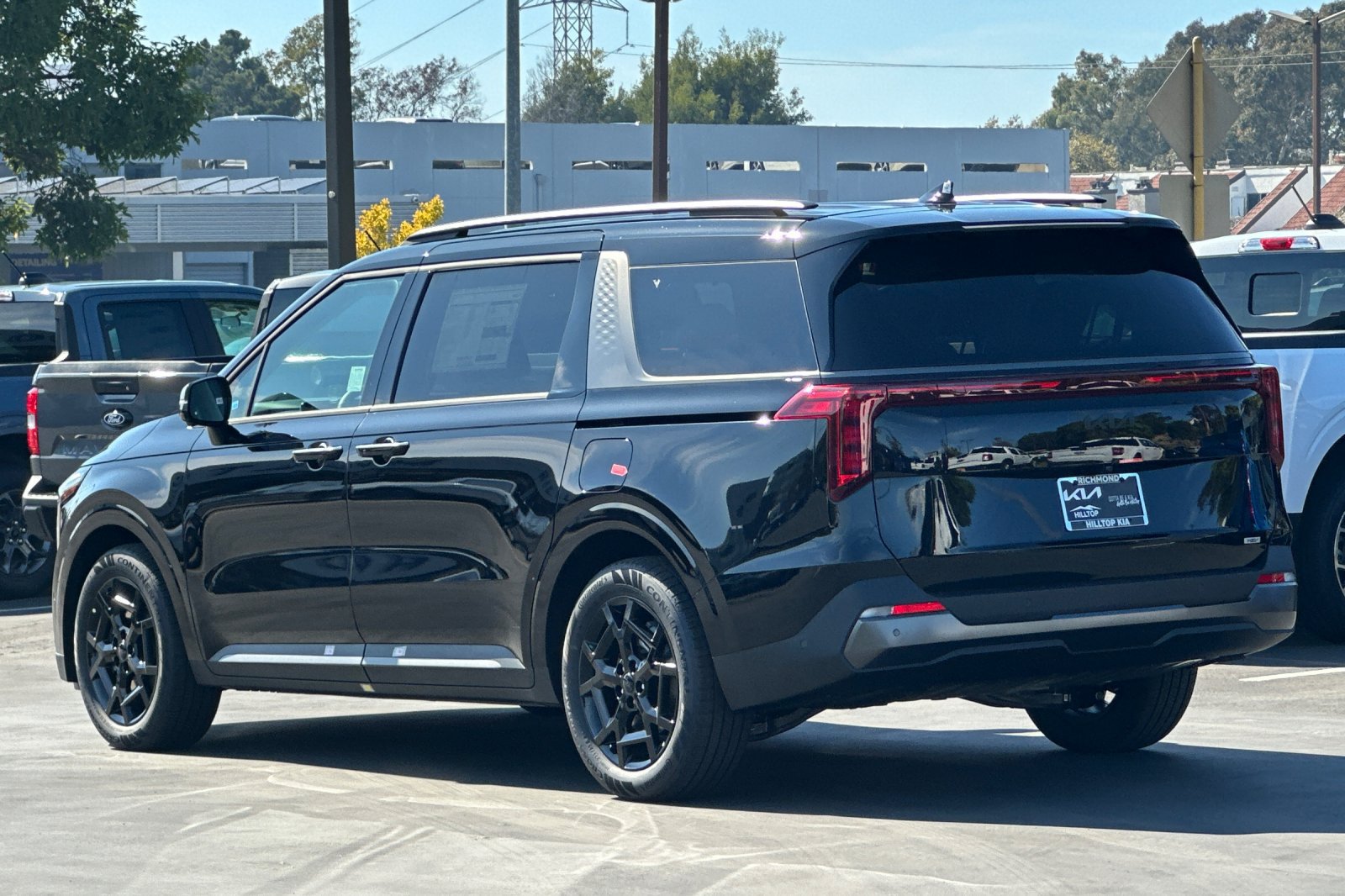 New 2027 Kia Carnival SX FWD image 6