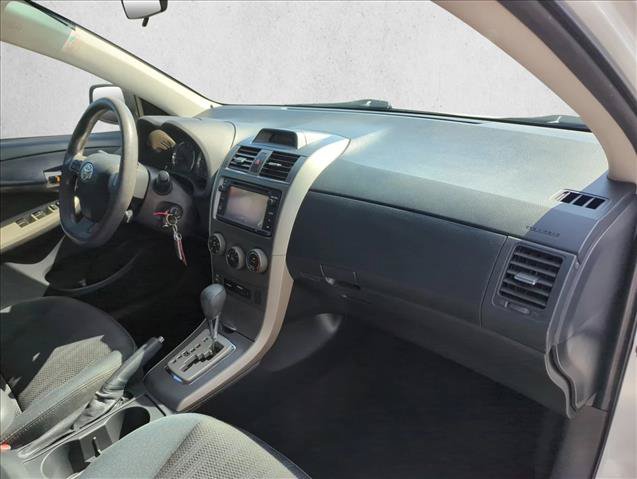 Used 2013 Toyota Corolla S FWD image 25