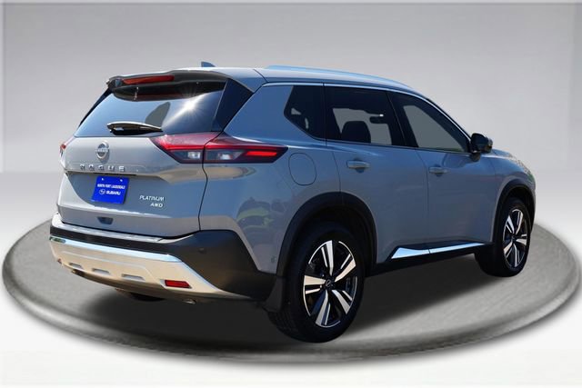 Used 2023 Nissan Rogue Platinum w/ Platinum Premium Package AWD/4WD image 12