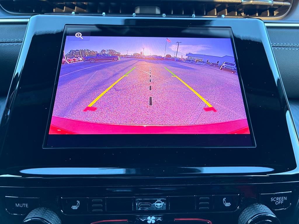 New 2025 Jeep Grand Cherokee L Laredo w/ Luxury Tech Group I image 20