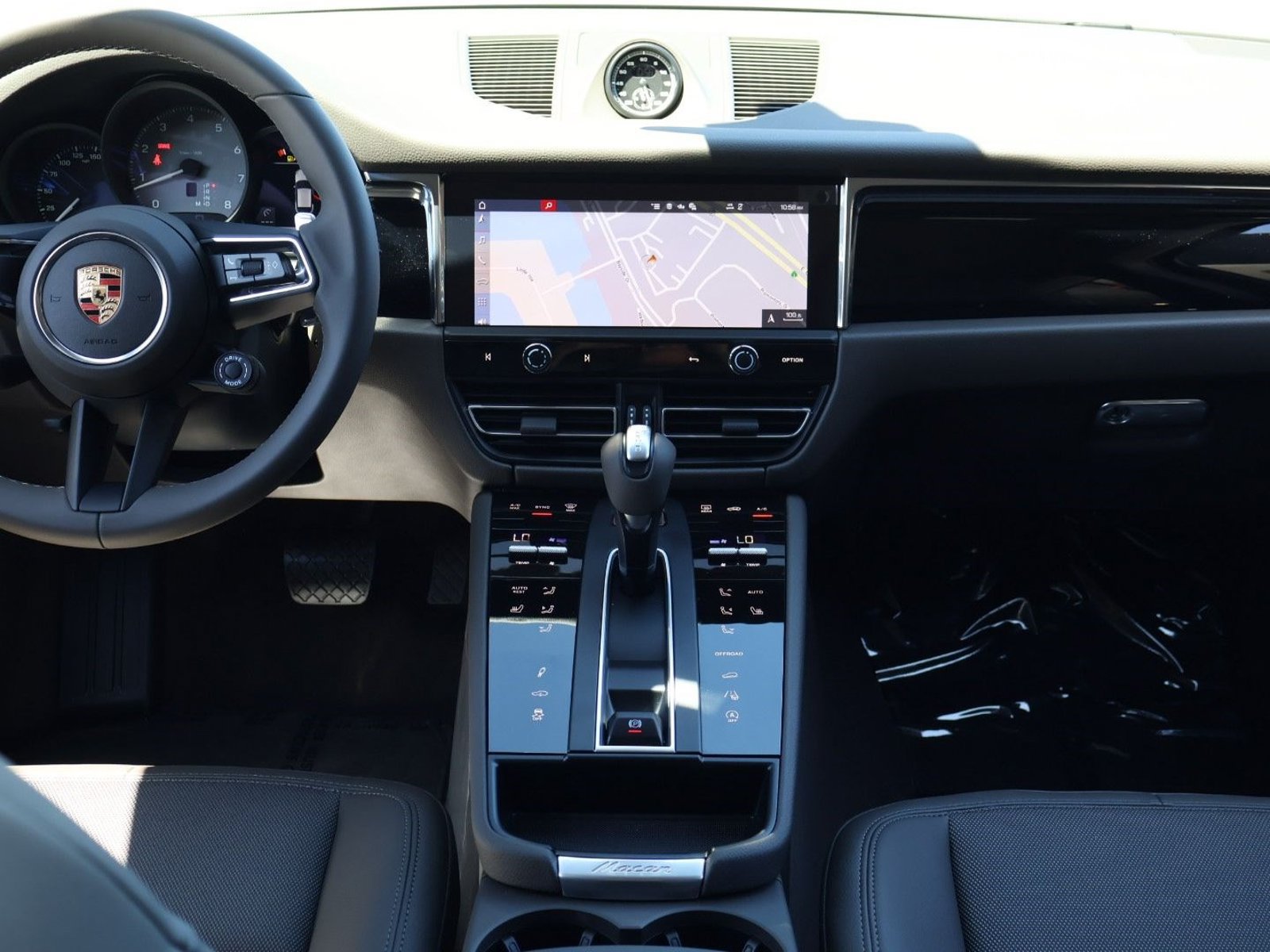 New 2026 Porsche Macan S AWD/4WD image 20